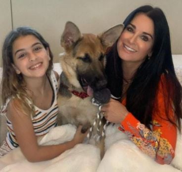 Portia Umansky and her Kyle Richards with their dog Luna